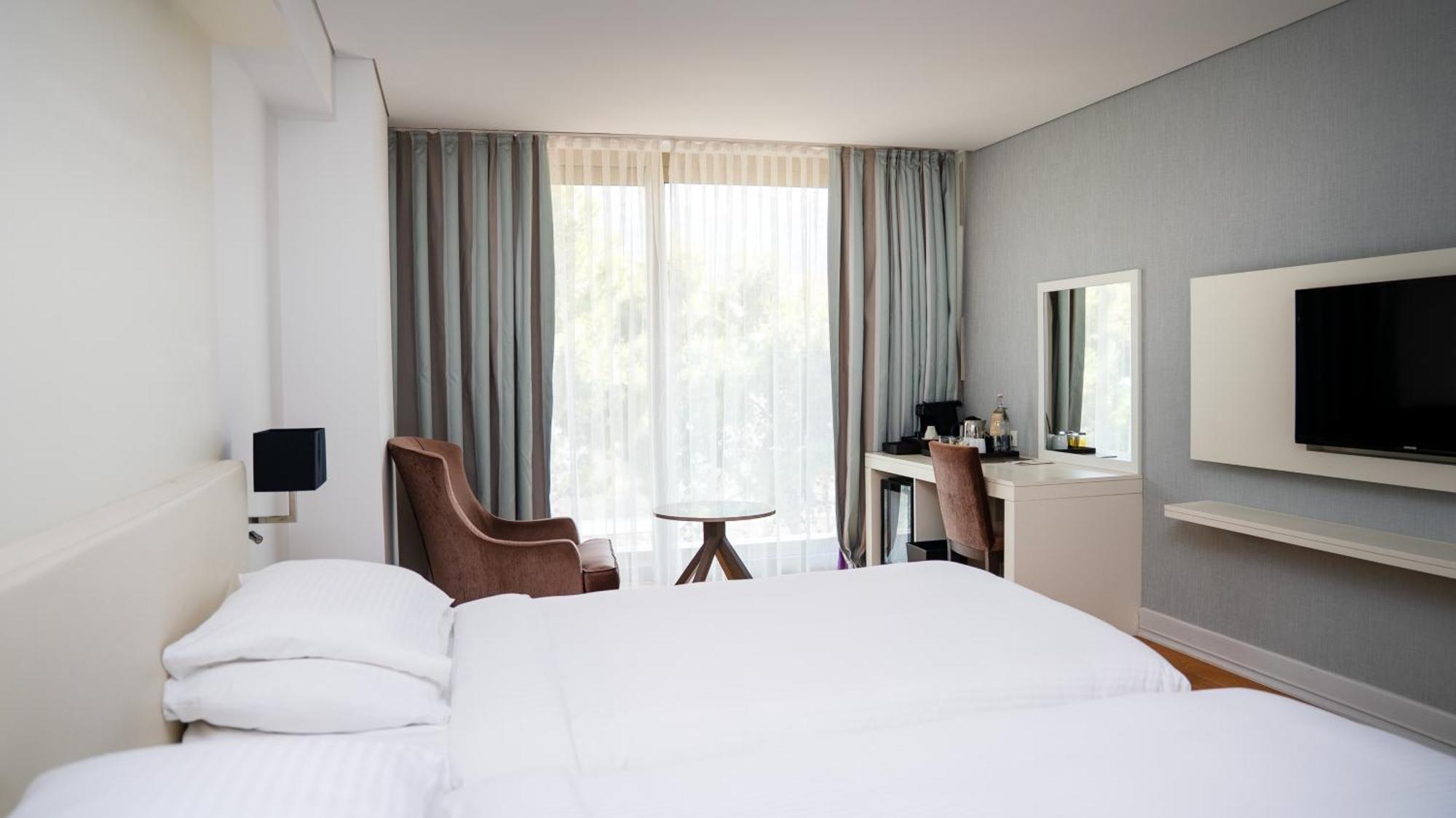 Rixos Premium Hotel 5*