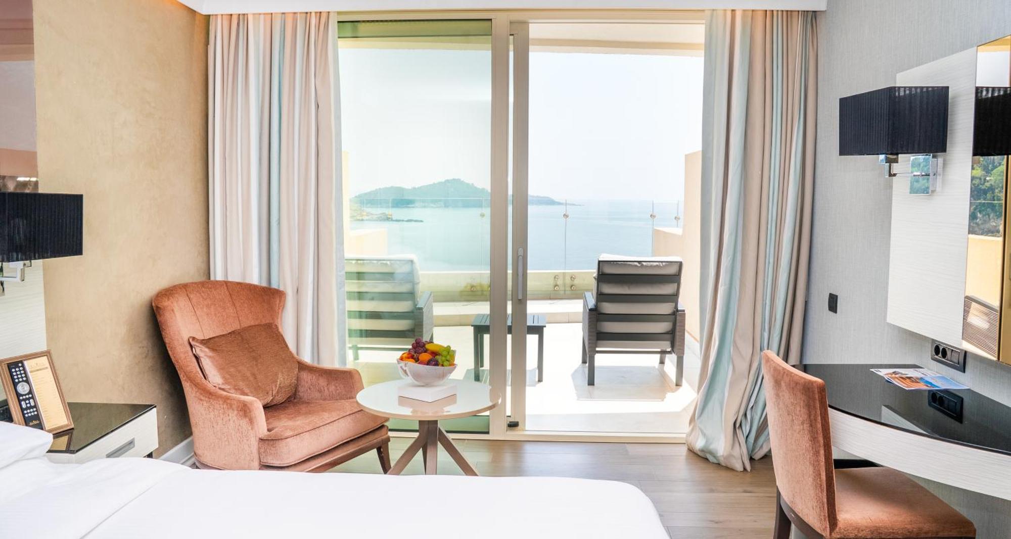 Rixos Premium