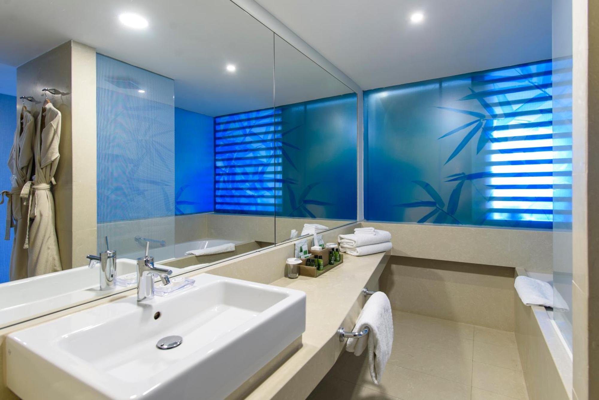 Rixos Premium 5*